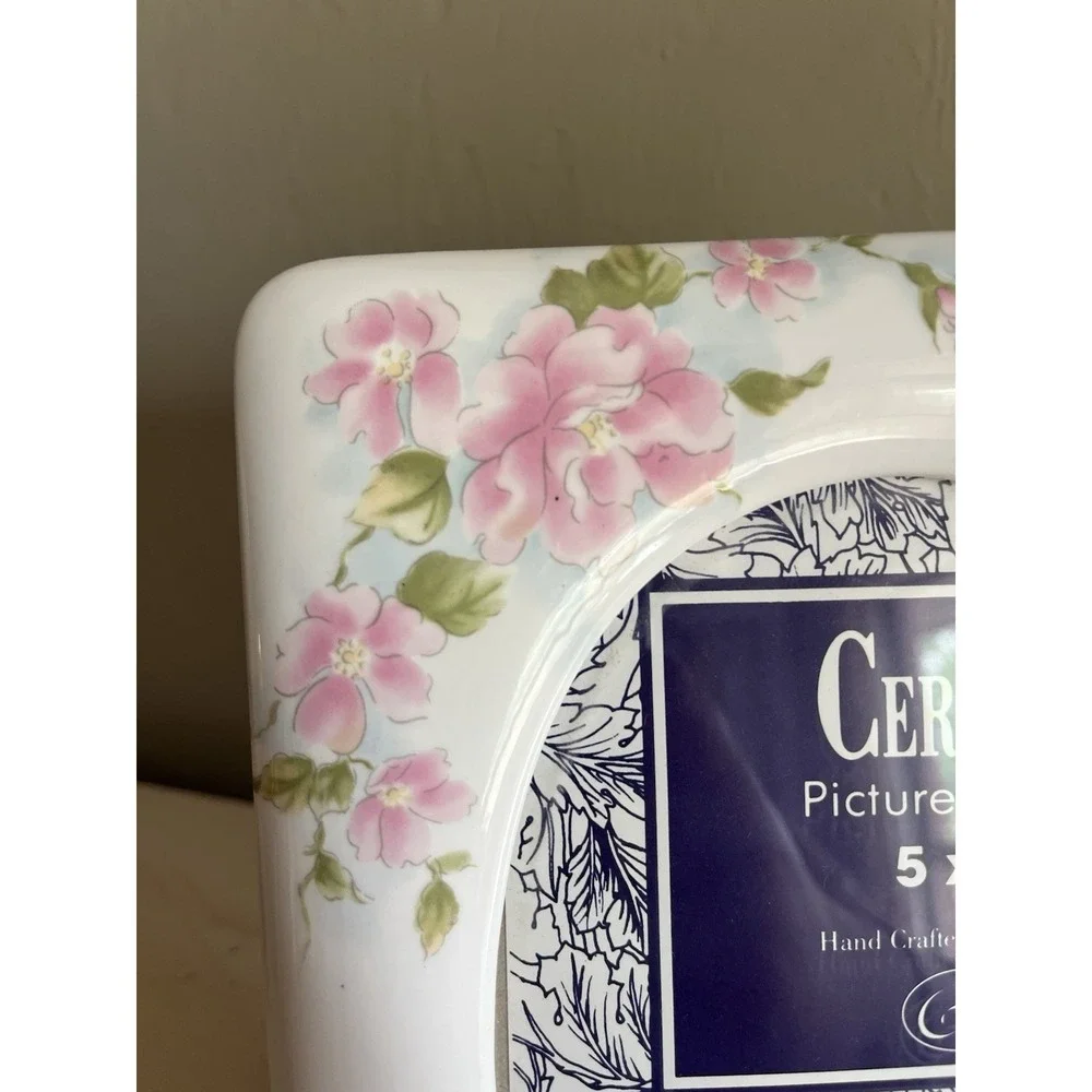 Vintage Ceramic Picture Frame White Pink Floral 5x7 Cottagecore Grannycore Sweet